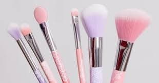 Shapes Makeup Brush